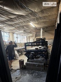 Здається комерційне приміщення на вул. Гетьмана Мазепи, площа 1200 кв. м • ID 34607829