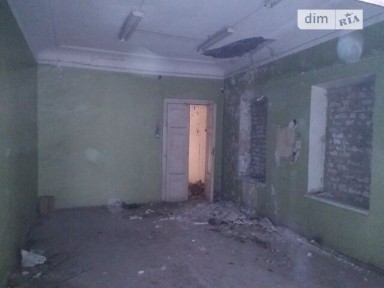 Здається комерційне приміщення на вул. Театральна 54, площа 75.68 кв. м • ID 34607698