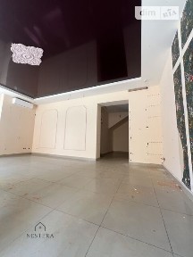 Лучкая вулиця, район Центр, Ужгород, вул. Лучкая 3, площа 67 кв. м • ID 34605795