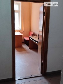 Оренда офісного приміщення на вул. П. Орлика 19, приміщень -, поверх - 1 • ID 34610401