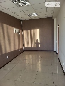 Оренда офісного приміщення на вул. Космонавтів 81, приміщень - 28, поверх - 5 • ID 34589162