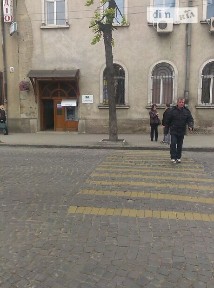 Здається комерційне приміщення на вул. Ярослава Мудрого 9, площа 226.8 кв. м • ID 34841094