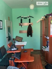 Оренда офісного приміщення на вул. Соборна 46, приміщень -, поверх - 2 • ID 34569831