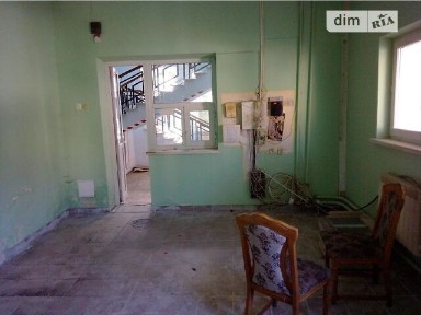 Оренда офісного приміщення на вул. Поштова 5, приміщень -, поверх - 1 • ID 34559081