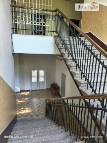 Оренда офісного приміщення на вул. Миколи Леонтовича 47, приміщень -, поверх - 2 • ID 34555076