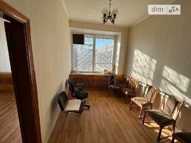 Оренда офісного приміщення на вул. Патріотів України 113А, приміщень -, поверх - 1 • ID 35014527
