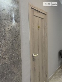 Бандери Степана проспект, район Східний, Тернопіль, просп. Бандери Степана 46-48, приміщень - 1, поверх - 2 • ID 34515852