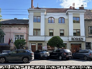 Петефі Шандора площа, район Вербник, Ужгород, пл. Петефі Шандора 32, приміщень - 3, поверх - 4 • ID 34314465