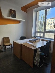 проспект Берестейський, мікрорайон Шулявка, район Солом'янський, Київ, метро Шулявська, просп. Берестейський 50, приміщень - 18, поверх - 2 • ID 34162364