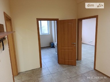 вулиця Якова Гніздовського, район Деснянський, Київ, метро Чернігівська, вул. Якова Гніздовського, приміщень - 3, поверх - 3 • ID 34002800