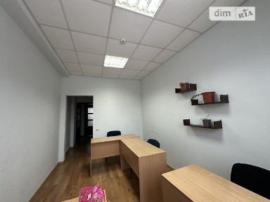 Хмельницького Богдана вулиця, мікрорайон Кайзервальд, район Личаківський, Львів, вул. Хмельницького Богдана, приміщень - 1, поверх - 4 • ID 33948454