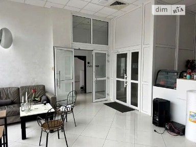 Оренда офісного приміщення на пл. Львівська, приміщень -, поверх - 2 • ID 33826623