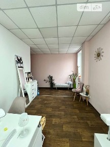 Гвардійців-Широнінців вулиця, район Салтівський, Харків, метро Академіка Павлова, вул. Гвардійців-Широнінців 33, приміщень - 1, поверх - 2 • ID 33806415