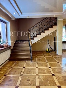 115 тыс. $‼️Торг‼️ Дом 240 м2 с ремонтом/ 25 соток/ Жихарь-2 / Гагарина/ Левада