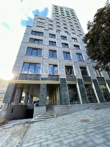 Продаж 3х кімн кв 126м2 ЖК Resident Concept House вул Володимирська 86а Центр