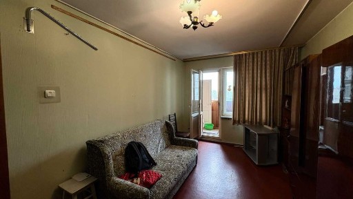 Київ, Дарницький, вулиця Степана Олійника 3