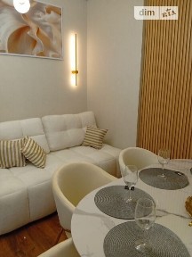 Продаж 2к квартири 47 кв. м на вул. Чубаївська 1 • ID 34638018