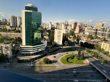 Без комиссии! Від власника. 80кв. м. С генератором!