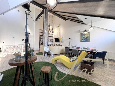Продаж 2 рівневої квартири 171м2 з власною терасою, Шевченківський район, вул. Павлівська, Центр