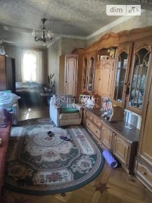 Продаж 3 поверхового будинку з верандою і ділянкою на 3 сотки, 160 кв. м, 5 кімнат, на вул. Олександри Єфименко 6 • ID 34638632