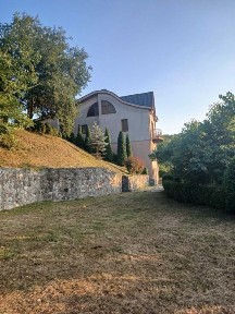 Продаж 3 поверхового будинку з гаражем 200 кв. м, 6 кімнат • ID 34694752