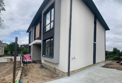 Продам дуплекс с газом Петропавлівська Борщагівка