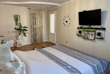 Продам 3-х комнатную кватиру на Черемушках. 84м2