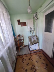 Продаж частини будинку
