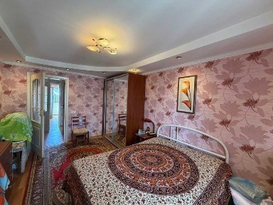 КПІ 2 хв. вул. Богдана Гаврилишина, цегла. буд. 6, двокімнатна з ремонтом, 56 метрів.
