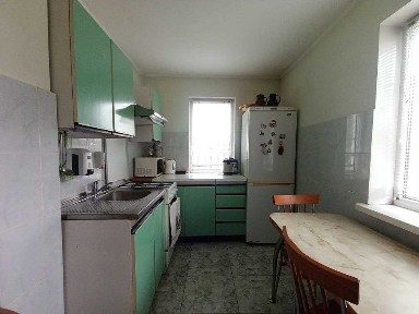 Без комісії! Продам будинок із ремонтом на Осокорках, ст. м.Славутич!