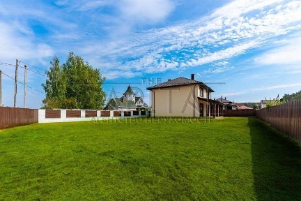 Продається будинок у лісовому районі Канадське Село Гостомель