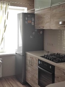 сдам трёх комнатную квартиру коммунар