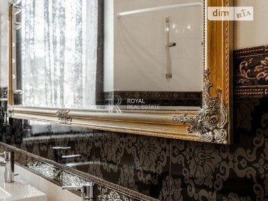 Довгострокова оренда будинку від посередника з балконом на вул. Радистів 40 • ID 34011070