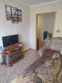 Продам 2 комнатную квартира Холодная Гора, метро рядом