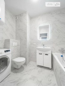 Продаж 1к квартири 55 кв. м на просп. Перемоги 86 • ID 34639132