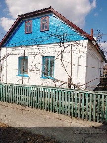 Будинок у мальовничому місці с. Плоска