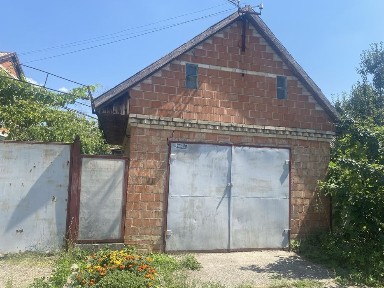 Продам будинок в с. Олександрівка, 140 кв. м., 25 соток