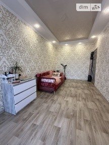 Продам гарну 2-кімнатну квартиру на вул. Декабристівповний капітальний ремонт! сертифікат/ваучер+