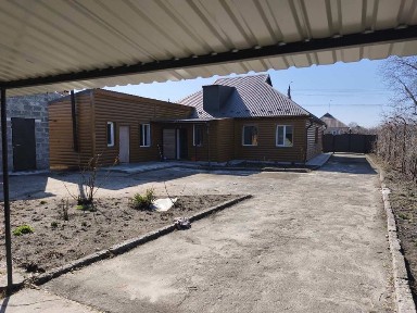 Продаж затишного будинку с. Августинівка