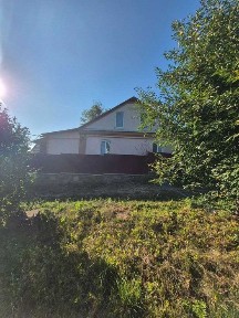 ПРОДАМ половину БУДИНКУ з ОКРЕМИМ двором р-н ЗАРЕМБОВА гребля