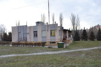 Оренда приміщення з ремонтом та коммунікаціями, 670 м. кв