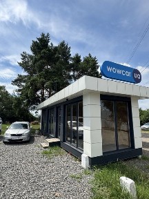 Оренда комерційного приміщення з майданчиком