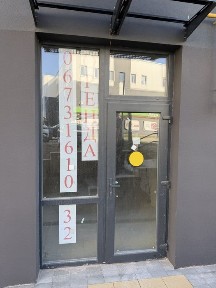 Оренда фасадного приміщення