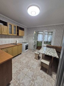 Без% Продаж 3к Тираспільська Сирець Низький поверх