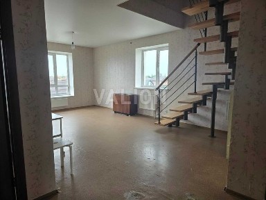 Продаж п'ятикімнатної квартири. ЖК