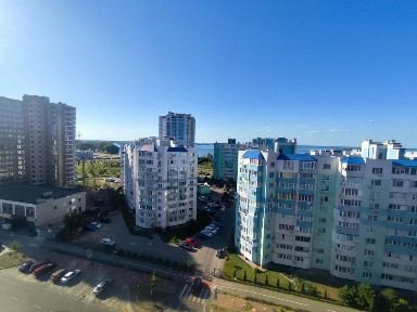 Продам видову квартиру р-н Митниця вул Жужоми