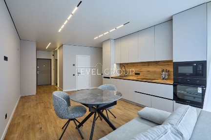 Продаж 1-кім. квартири 56м2 з новим ремонтом у ЖК Great
