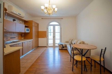 Продаж 3-кімнатної квартири 84м2 без комісії, Престиж Холл, Палац Україна, Печерськ