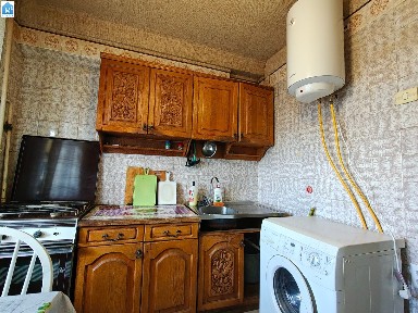 метро Лівобережна 15хв. пішки, кімната без власника