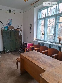 Здається комерційне приміщення на вул. Центральна (Леніна) 1, площа 14.3 кв. м • ID 34556492